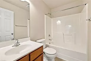6715 Winners Dr, Whitsett, NC 27377 - Photo 25