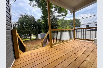301 Fayetteville Street, Winston-Salem, NC 27127 - Photo 29