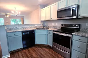 608 Grasswren Way, Greensboro, NC 27409 - Photo 5