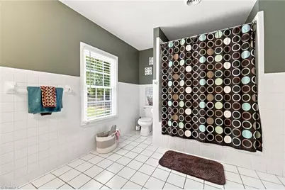 2019 La Dora Drive, High Point, NC 27265 - Photo 33
