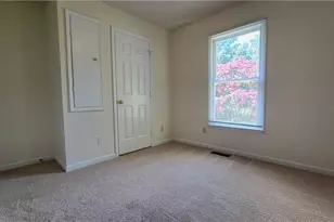 3581 Robinwest Dr, Pfafftown, NC 27040 - Photo 7