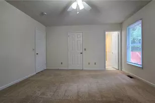 3581 Robinwest Dr, Pfafftown, NC 27040 - Photo 11
