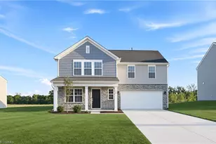 122 Primrose St, King, NC 27021 - Photo 1