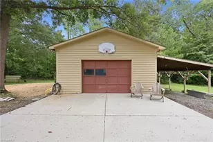 3411 Jones Dr, Mebane, NC 27302 - Photo 37