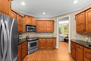 882 Horneytown Rd, High Point, NC 27265 - Photo 13