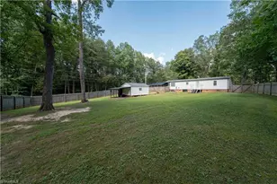 829 Wagner Rd, Mocksville, NC 27028 - Photo 23