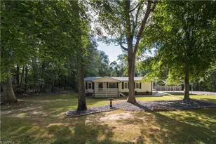829 Wagner Rd, Mocksville, NC 27028 - Photo 1