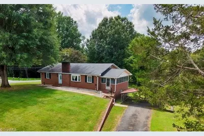142 Shamrock Boulevard, Elkin, NC 28621 - Photo 1