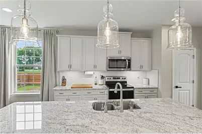 6475 Rogers Farm Road, Pleasant Garden, NC 27313 - Photo 7
