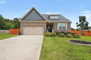 6475 Rogers Farm Rd, Pleasant Garden, NC 27313 - Photo 3