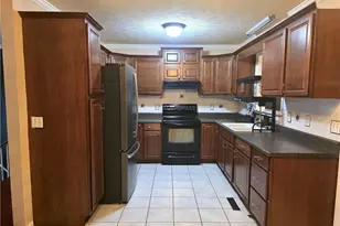 414 Oak Ridge Dr, Mount Airy, NC 27030 - Photo 9