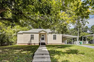 1510 Valley Ridge Dr, High Point, NC 27260 - Photo 1