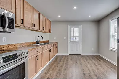 1510 Valley Ridge Drive, High Point, NC 27260 - Photo 5