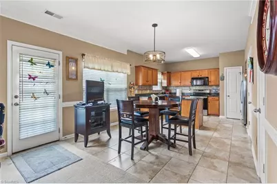 825 Hedgepath Terrace, High Point, NC 27265 - Photo 7