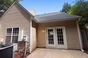 30 Pickwick Pl, Greensboro, NC 27407 - Photo 5
