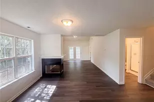 30 Pickwick Pl, Greensboro, NC 27407 - Photo 3