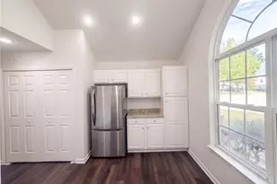 30 Pickwick Pl, Greensboro, NC 27407 - Photo 9