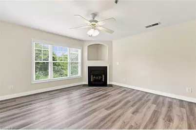 4762 Tatton Park Circle #2D, Winston-Salem, NC 27103 - Photo 3