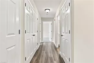4762 Tatton Park Cir, Winston-Salem, NC 27103 - Photo 9