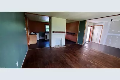 2185 Flat Rock Road, Pinnacle, NC 27043 - Photo 3