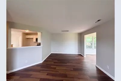 112 Rockbridge Court, Kernersville, NC 27284 - Photo 9