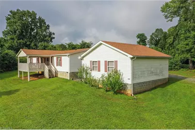 5466 Nc Highway 8, Germanton, NC 27019 - Photo 3