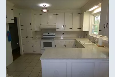 362 Happy Hollow Court, Lexington, NC 27295 - Photo 7
