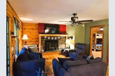 1647 Staghorn Road, Purlear, NC 28665 - Photo 9