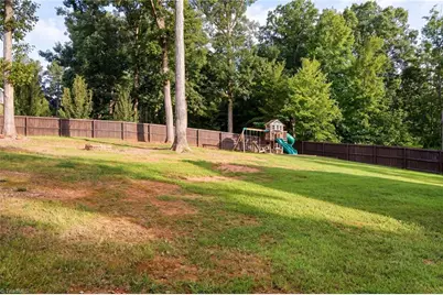 133 Lake Drive 9, Lexington, NC 27292 - Photo 25