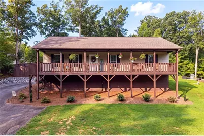 133 Lake Drive 9, Lexington, NC 27292 - Photo 1