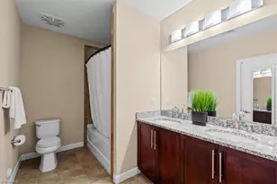 201 Elm Street N, Greensboro, NC 27401 - Photo 21