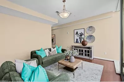 201 Elm Street N #1406, Greensboro, NC 27401 - Photo 11