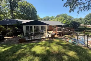 2651 Greencrest Dr, Winston-Salem, NC 27106 - Photo 11