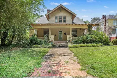 1037 West End Boulevard, Winston-Salem, NC 27101 - Photo 1