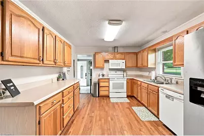 2514 John Lewis Road, Burlington, NC 27217 - Photo 17