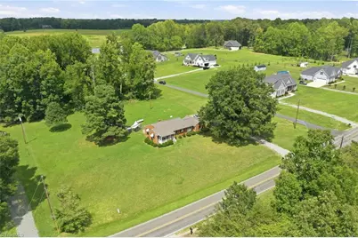 2514 John Lewis Road, Burlington, NC 27217 - Photo 7