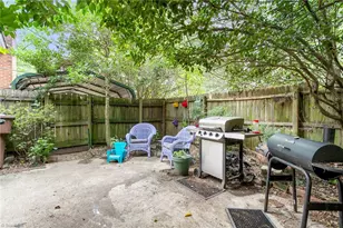 5207 Fieldbrook Dr, Greensboro, NC 27455 - Photo 25