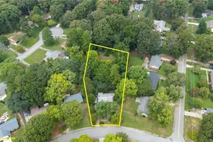 5207 Fieldbrook Dr, Greensboro, NC 27455 - Photo 3