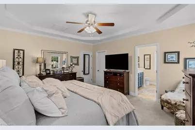 4053 Saint Johns Street, High Point, NC 27265 - Photo 17
