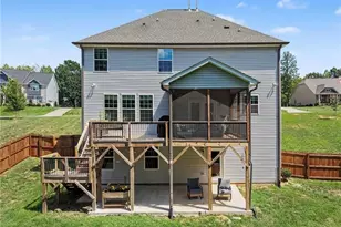 7611 Mary Ellen Ct, Greensboro, NC 27409 - Photo 25