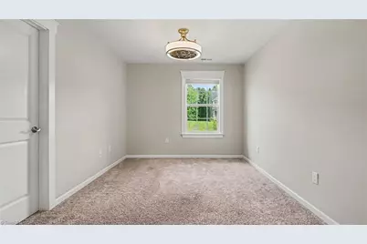 7611 Mary Ellen Court, Greensboro, NC 27409 - Photo 19