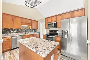 2427 Pepperstone Dr, Graham, NC 27253 - Photo 5