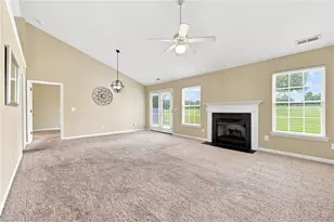 2427 Pepperstone Dr, Graham, NC 27253 - Photo 7