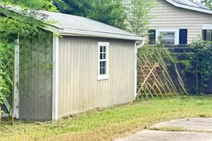 2333 Pinecroft Rd, Greensboro, NC 27407 - Photo 21