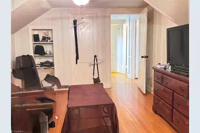 2333 Pinecroft Road, Greensboro, NC 27407 - Photo 15