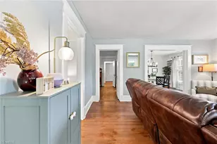 106 Crestwood Cir, High Point, NC 27260 - Photo 5
