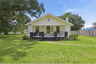106 Crestwood Circle, High Point, NC 27260 - Photo 3