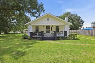 106 Crestwood Cir, High Point, NC 27260 - Photo 3