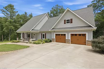 612 Niston Lane, Mount Airy, NC 27030 - Photo 3