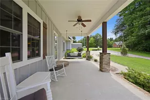 612 Niston Ln, Mount Airy, NC 27030 - Photo 7
